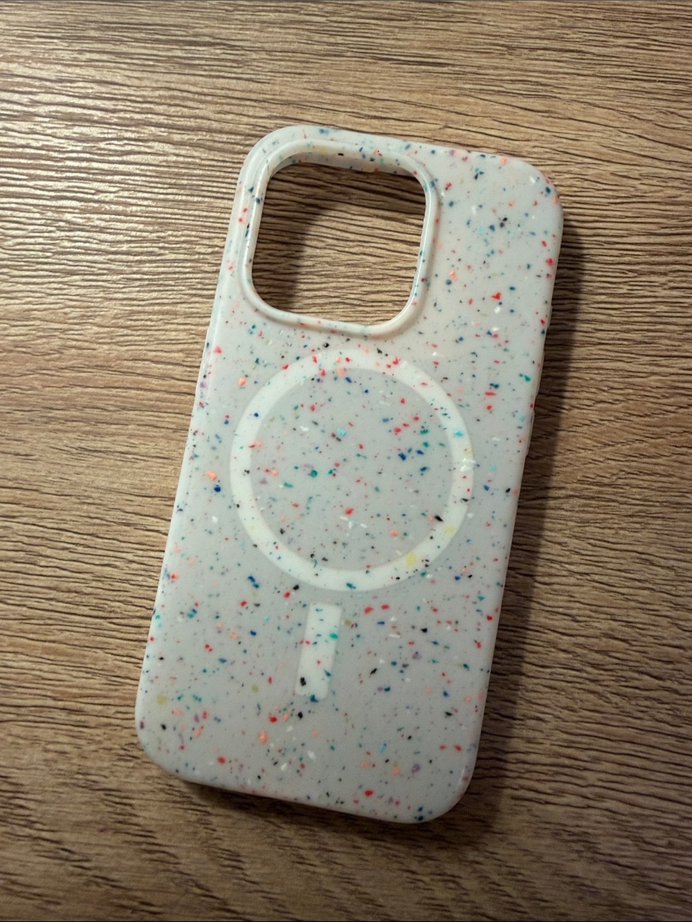 OtterBox White Speckled MagSafe-Compatible Phone Case iPhone 16 pro